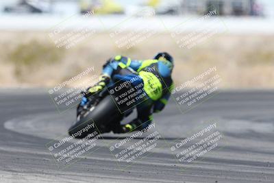 media/Apr-20-2025-CVMA (Sun) [[39090e8767]]/Race 7-Middleweight Shootout/